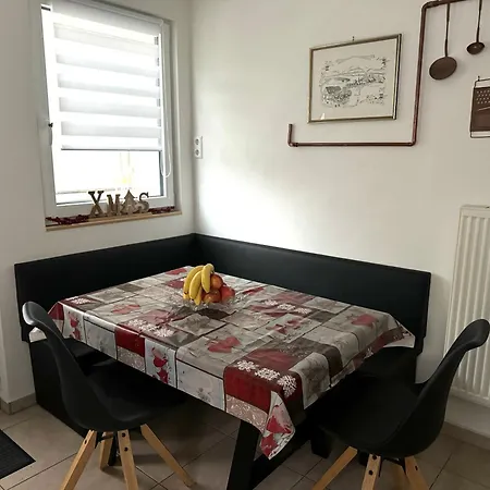 Schweier - Ausserhalb Und Doch Zentral Apartman