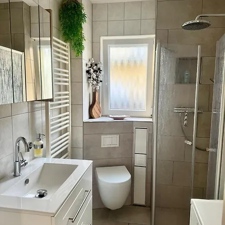 Schweier - Ausserhalb Und Doch Zentral *